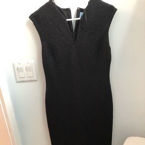 Black short sleeve dress with print